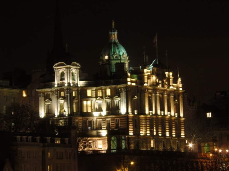 ai1254.photobucket.com_albums_hh618_andredoc1_Edimburgo_PB280018_001_zps318ebbb3.jpg