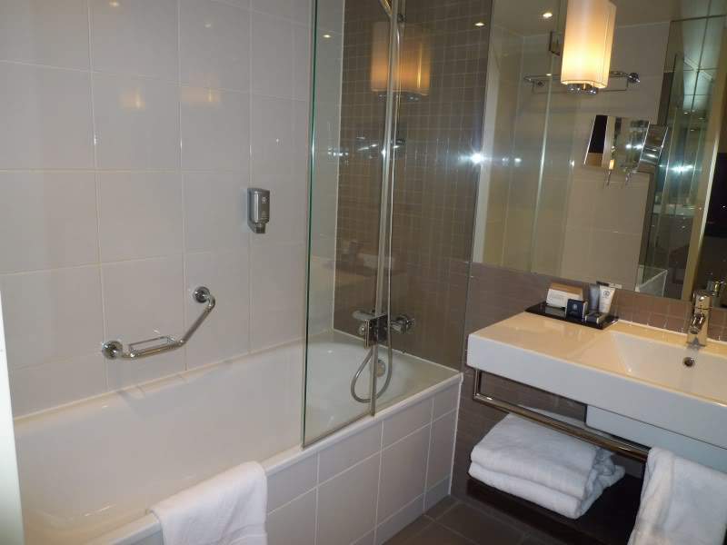ai1258.photobucket.com_albums_ii528_JATG001_Amsterdam_P1050498.jpg