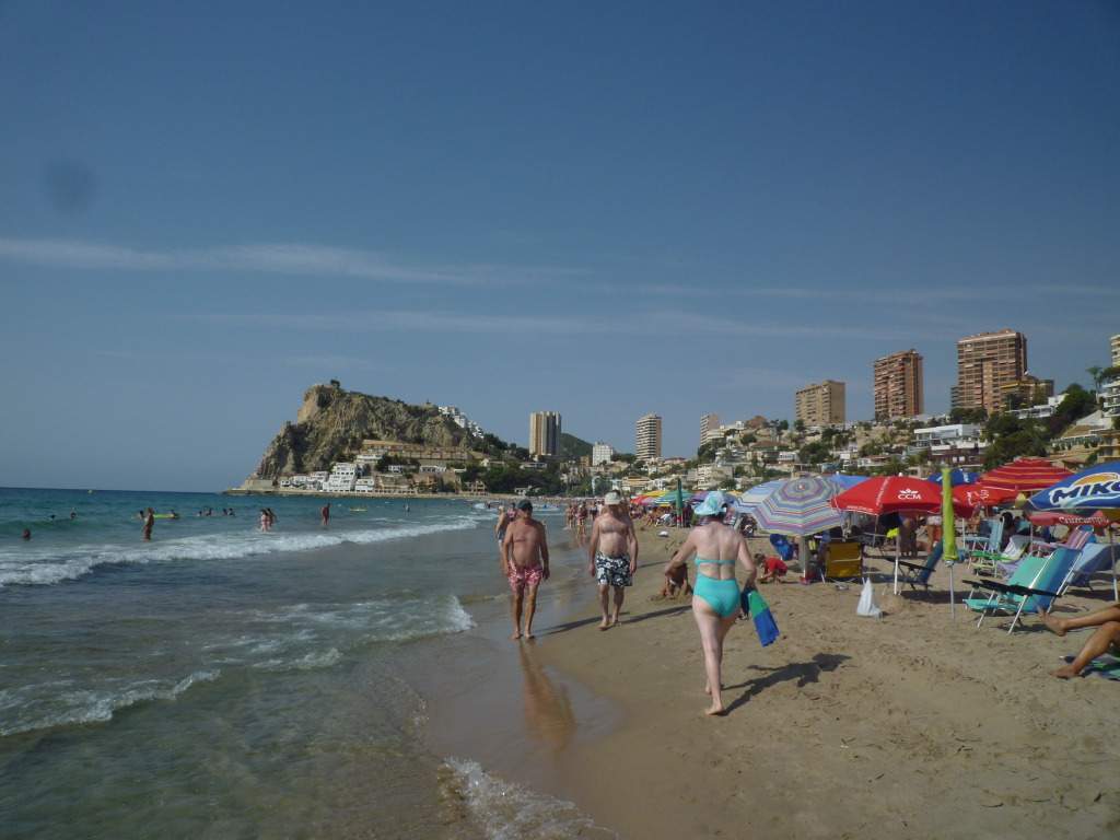 ai1258.photobucket.com_albums_ii528_JATG001_Benidorm_P1070109.jpg