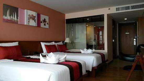 ai1267.photobucket.com_albums_jj547_Nando_Parente_nouvo_city_hotel_201_zpsi1oripui.jpg