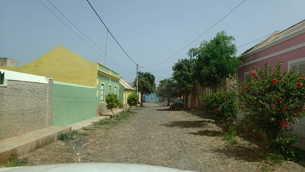 ai1274.photobucket.com_albums_y439_ruidbalmeida_Cabo_20Verde_P9110389_20Medium_zpslmbajilp.jpg