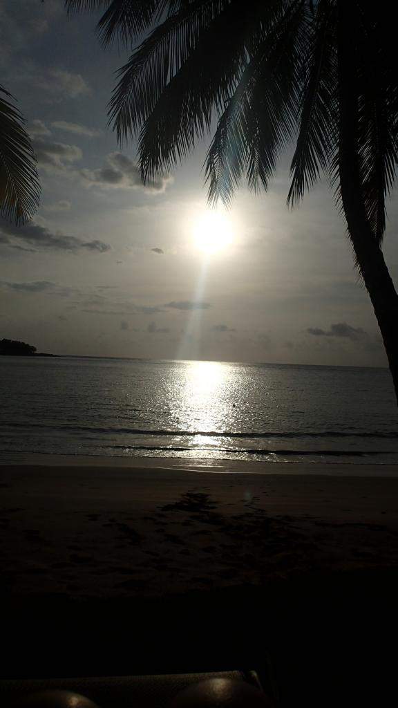ai1274.photobucket.com_albums_y439_ruidbalmeida_S_20Tome_20e_20Principe_P5211192_zpsf7fe0a1b.jpg