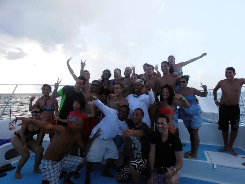 ai1275.photobucket.com_albums_y446_Aranha74_PA100188Cpia_zps09551680.jpg