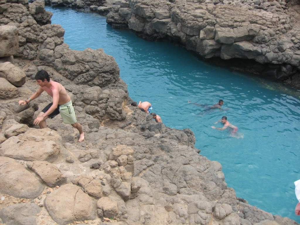 ai1277.photobucket.com_albums_y481_zzahir1977_IMG_4205_zps67d62a16.jpg