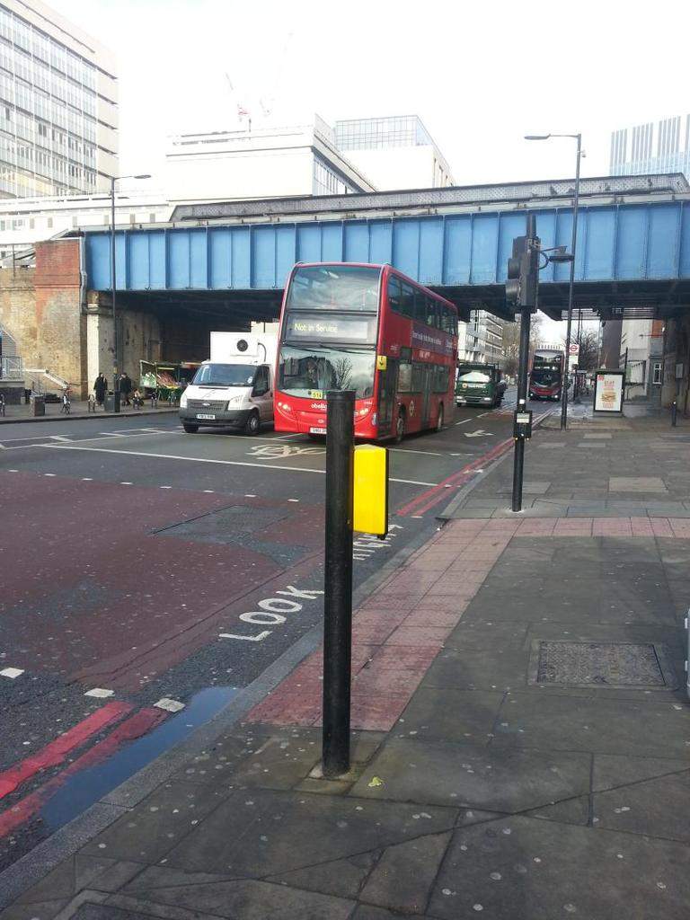 ai1281.photobucket.com_albums_a501_GomesAndre_Londres_IMG_20150203_114324_zpsm7xcsu72.jpg