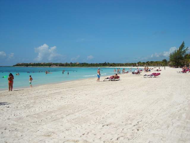ai1281.photobucket.com_albums_a501_GomesAndre_Mexico_202010_mx11_zps9fc5eb89.jpg