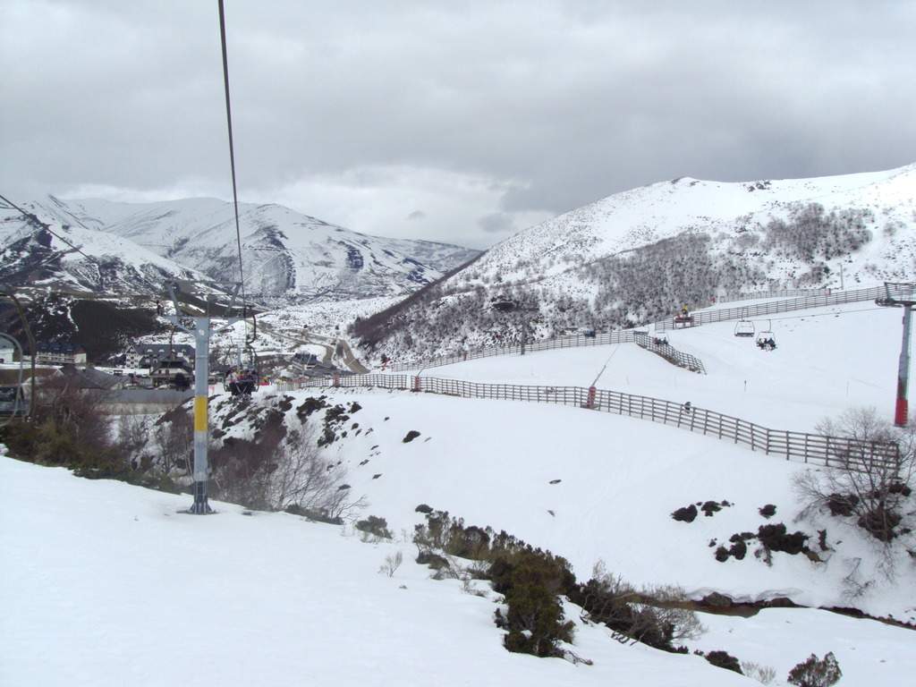 ai1289.photobucket.com_albums_b511_diogobarros8_Pajares_DSC01654_zpslseowkn3.jpg