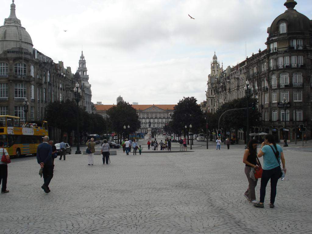 ai1289.photobucket.com_albums_b511_diogobarros8_Porto_202014_DSC04326_zpsec31f671.jpg