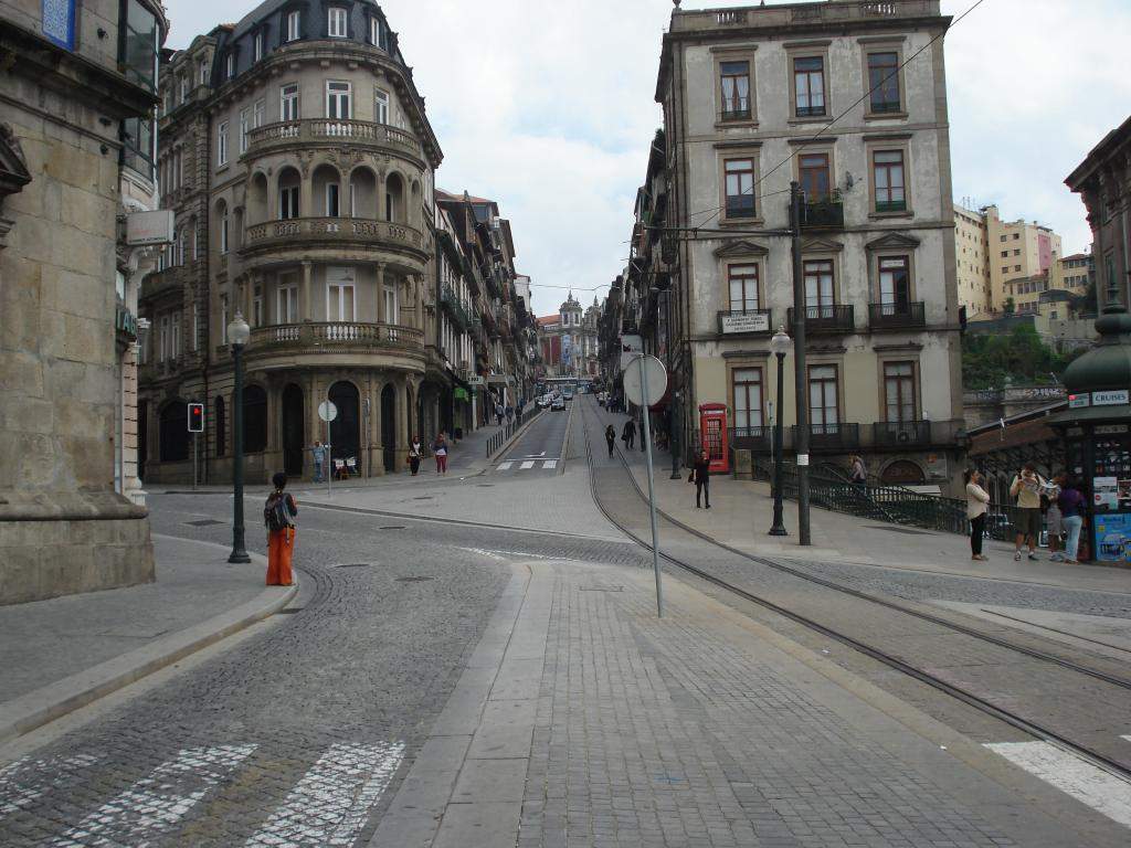 ai1289.photobucket.com_albums_b511_diogobarros8_Porto_202014_DSC04330_zps89f3d932.jpg