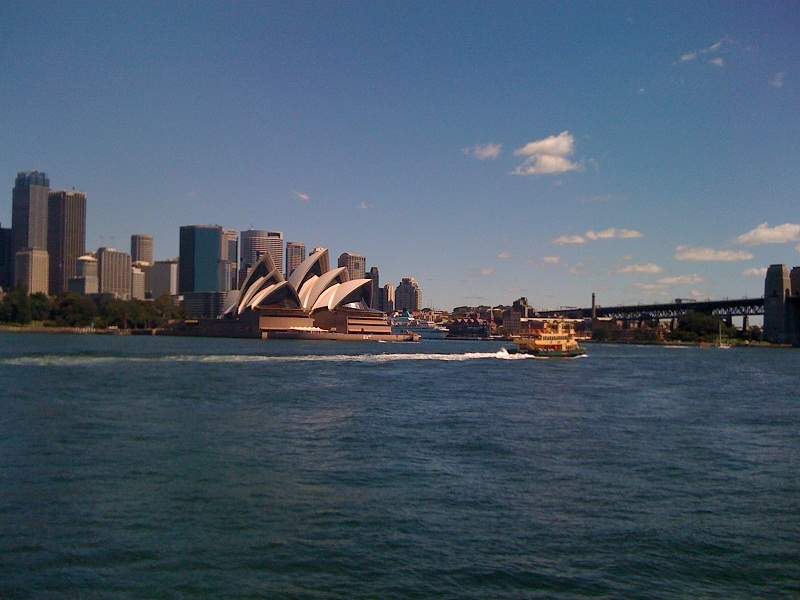 ai1290.photobucket.com_albums_b526_lufialho1_australia2010_9boattour_zps5e405a15.jpg
