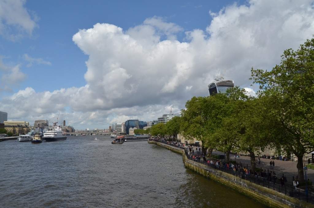 ai1296.photobucket.com_albums_ag12_Caessy_Londres_DSC_4396_zpsqyhjwcui.jpg