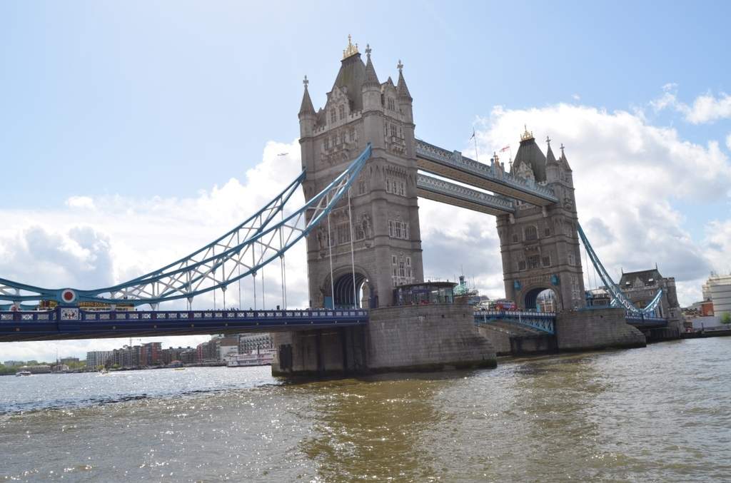 ai1296.photobucket.com_albums_ag12_Caessy_Londres_DSC_4456_zps2njhrmh8.jpg