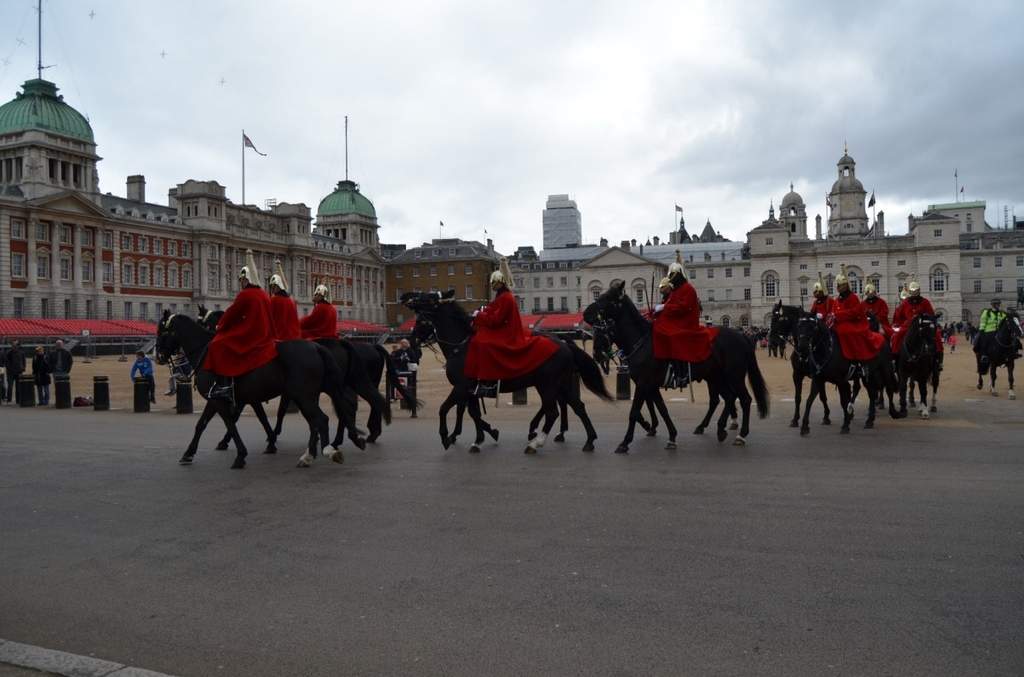 ai1296.photobucket.com_albums_ag12_Caessy_Londres_DSC_4665_zpsmrckh7jc.jpg