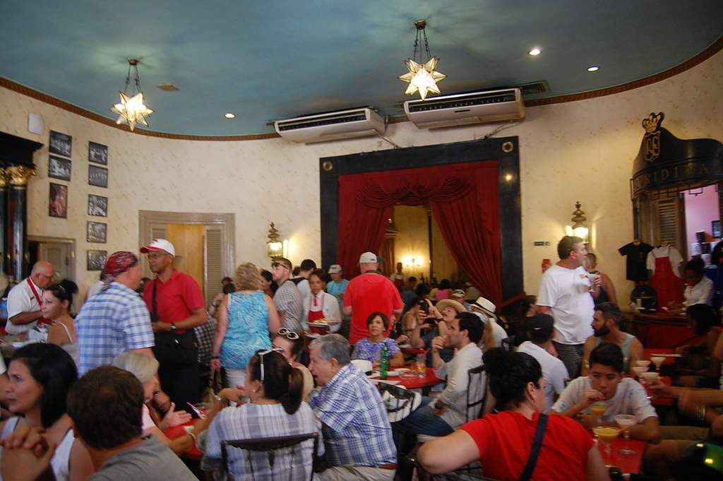 ai1298.photobucket.com_albums_ag55_aaalex2_cuba_202017_DSC_0085_zpszxpedz2z.jpg