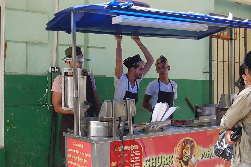 ai1298.photobucket.com_albums_ag55_aaalex2_cuba_202017_DSC_0113_zpshzchi66o.jpg