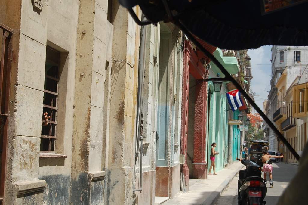 ai1298.photobucket.com_albums_ag55_aaalex2_cuba_202017_DSC_0241_zpstjmi5bxn.jpg