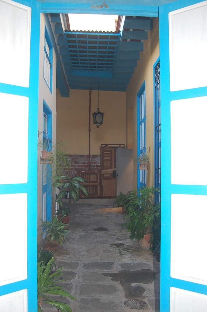 ai1298.photobucket.com_albums_ag55_aaalex2_cuba_202017_DSC_0490_zpslytq25ll.jpg