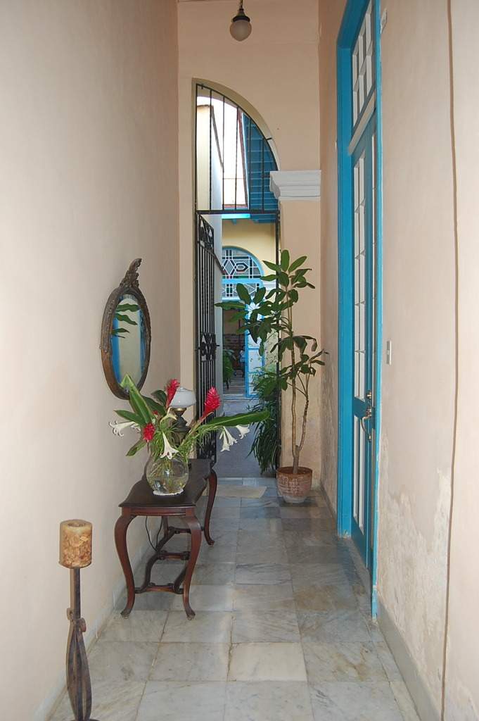 ai1298.photobucket.com_albums_ag55_aaalex2_cuba_202017_DSC_0500_zps293yo6jc.jpg