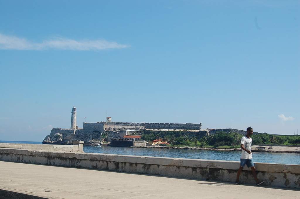 ai1298.photobucket.com_albums_ag55_aaalex2_cuba_202017_DSC_0637_zps1wkgxekg.jpg