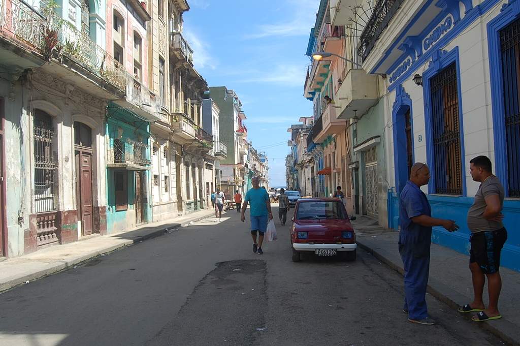 ai1298.photobucket.com_albums_ag55_aaalex2_cuba_202017_DSC_0799_zpsxieuvmhm.jpg