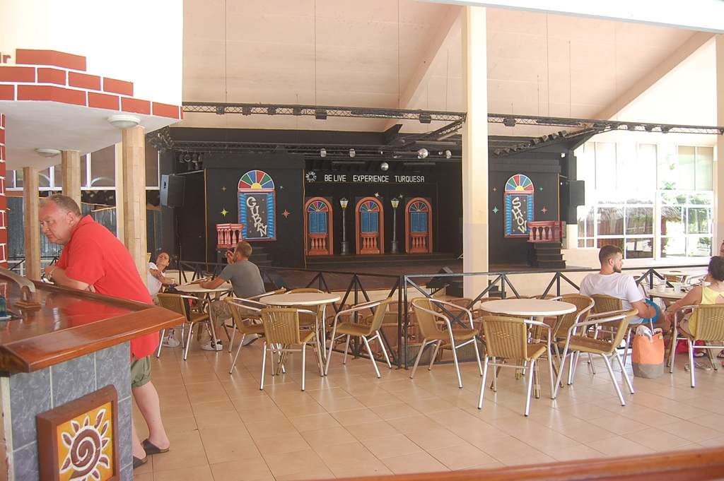 ai1298.photobucket.com_albums_ag55_aaalex2_cuba_202017_DSC_0847_zpsn81qwnuk.jpg