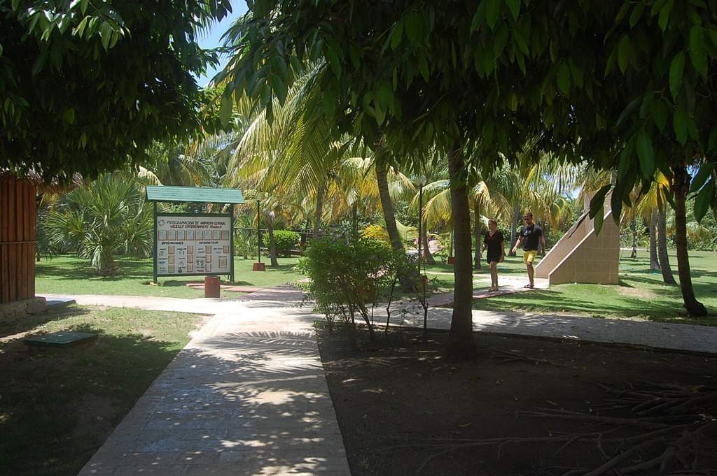 ai1298.photobucket.com_albums_ag55_aaalex2_cuba_202017_DSC_0851_zps0q721sye.jpg