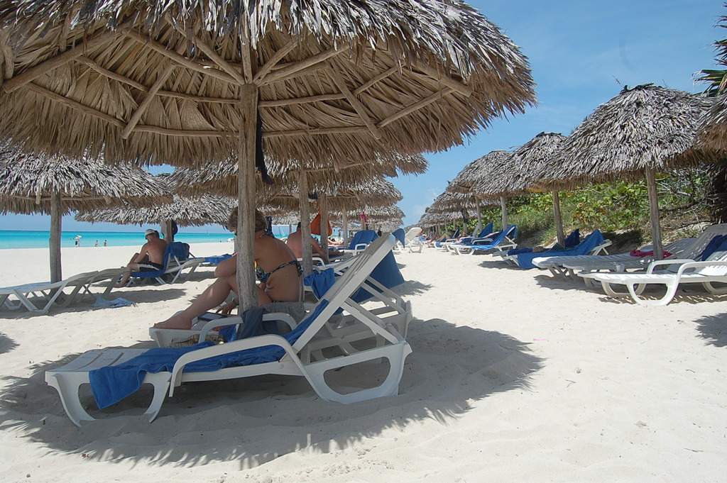 ai1298.photobucket.com_albums_ag55_aaalex2_cuba_202017_DSC_0872_zpsk2bxshdl.jpg