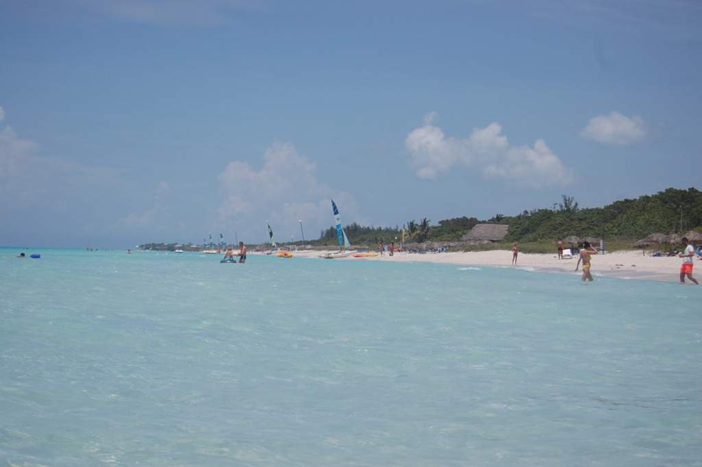ai1298.photobucket.com_albums_ag55_aaalex2_cuba_202017_DSC_0933_zpseretrsw7.jpg