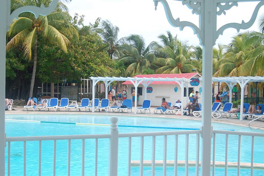 ai1298.photobucket.com_albums_ag55_aaalex2_cuba_202017_DSC_1005_zpswuydv4s9.jpg