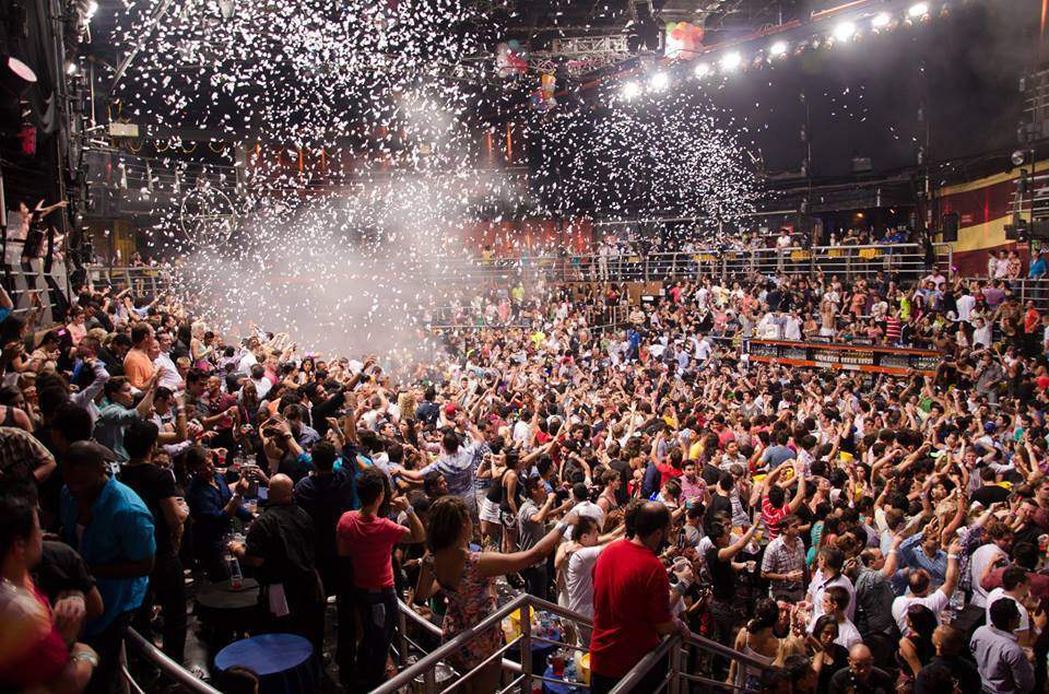 ai1298.photobucket.com_albums_ag59_ruiaaraujo_Noite_20Mexico_11c250475998b2dcdc5a25f2ee857d519.jpg