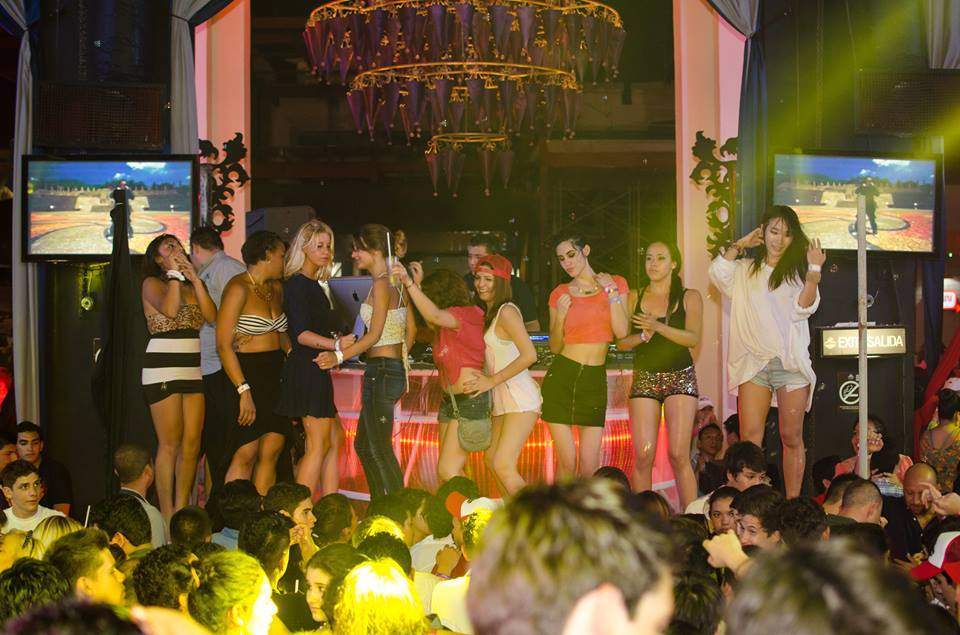 ai1298.photobucket.com_albums_ag59_ruiaaraujo_Noite_20Mexico_1566c6c8bbf832242e9bd49f2a0da675c.jpg