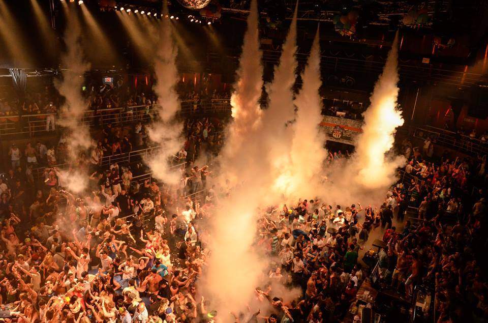 ai1298.photobucket.com_albums_ag59_ruiaaraujo_Noite_20Mexico_17648cd498618e316b5d298f1b31107cb.jpg