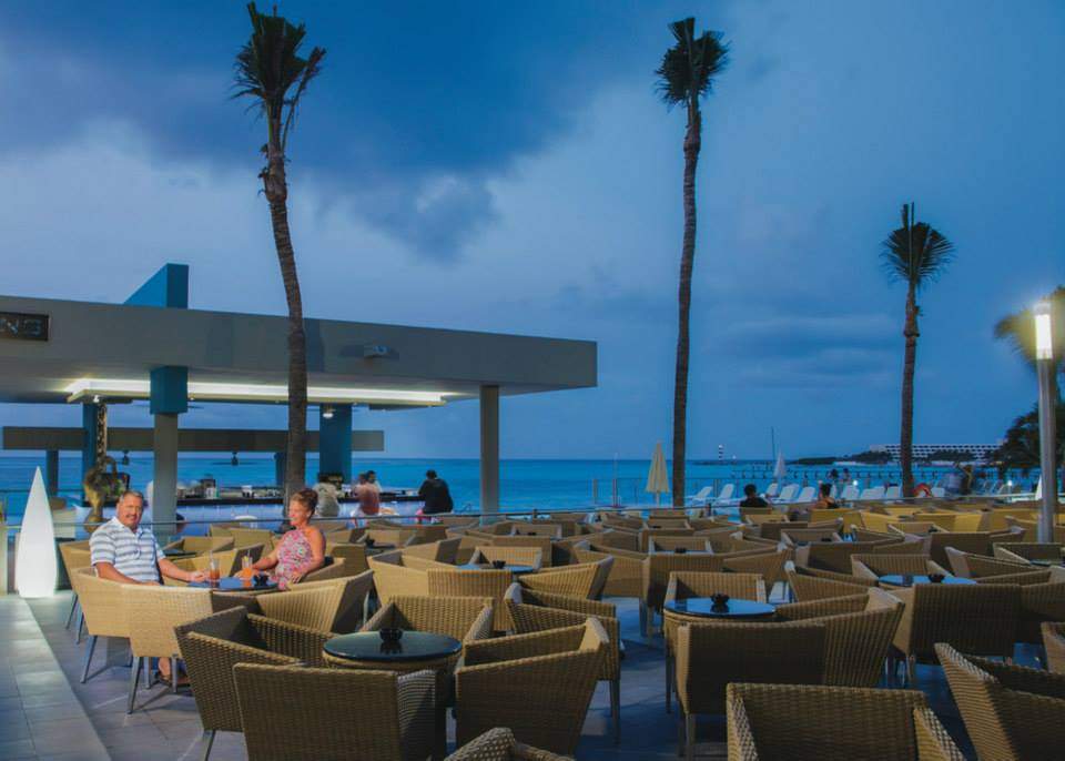 ai1298.photobucket.com_albums_ag59_ruiaaraujo_Riu_20Cancun_106a8df9cd0a1887592a2ec7f7d2056c95e.jpg