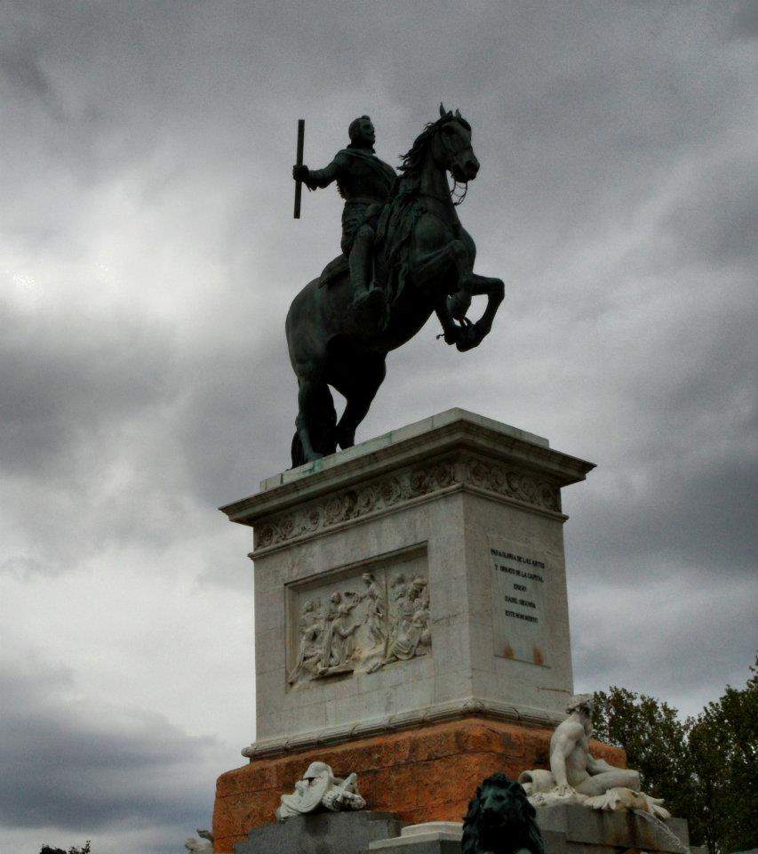 ai1312.photobucket.com_albums_t534_nssnospam_Facebook_Madrid_601418_3518381830869_1669223698_n.jpg