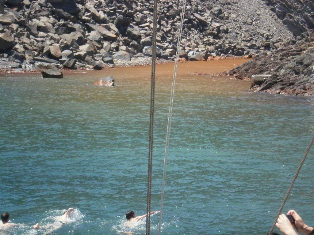 ai1313.photobucket.com_albums_t549_apaismartins_parvahao_caldera_zps39a6b5b5.jpg