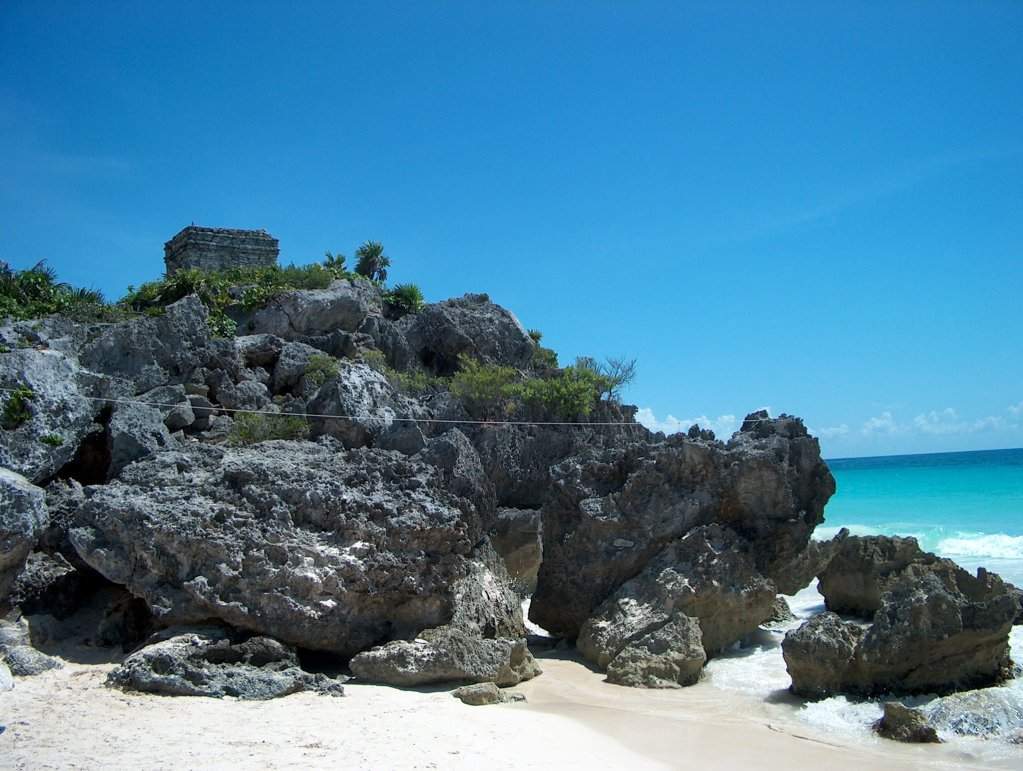 ai1347.photobucket.com_albums_p712_Rui_Araujo_Facebook_Cancun_176579_10150144897036140_3587979_o.jpg