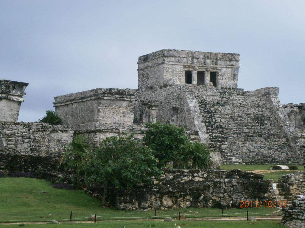 ai1347.photobucket.com_albums_p712_Rui_Araujo_Facebook_Cancun_1ba18b2864609f218b8b0288dd5e8736.jpg