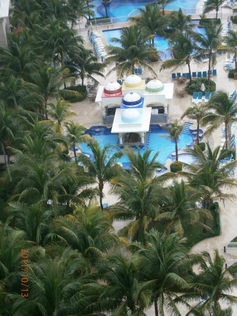 ai1347.photobucket.com_albums_p712_Rui_Araujo_Facebook_Cancun_30bac6f311699120f1211dcb3341a930.jpg