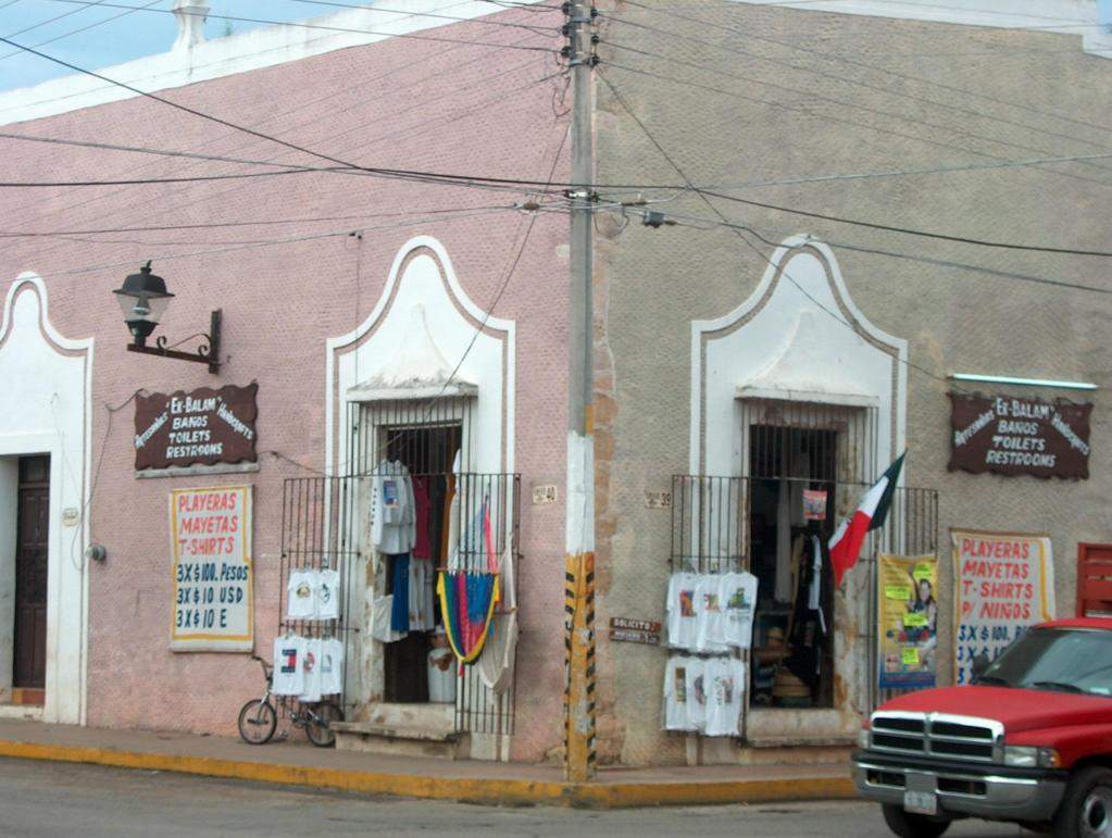 ai1347.photobucket.com_albums_p712_Rui_Araujo_Facebook_Cancun_4bafbf51d912cdbaa99a1599d68cde43.jpg