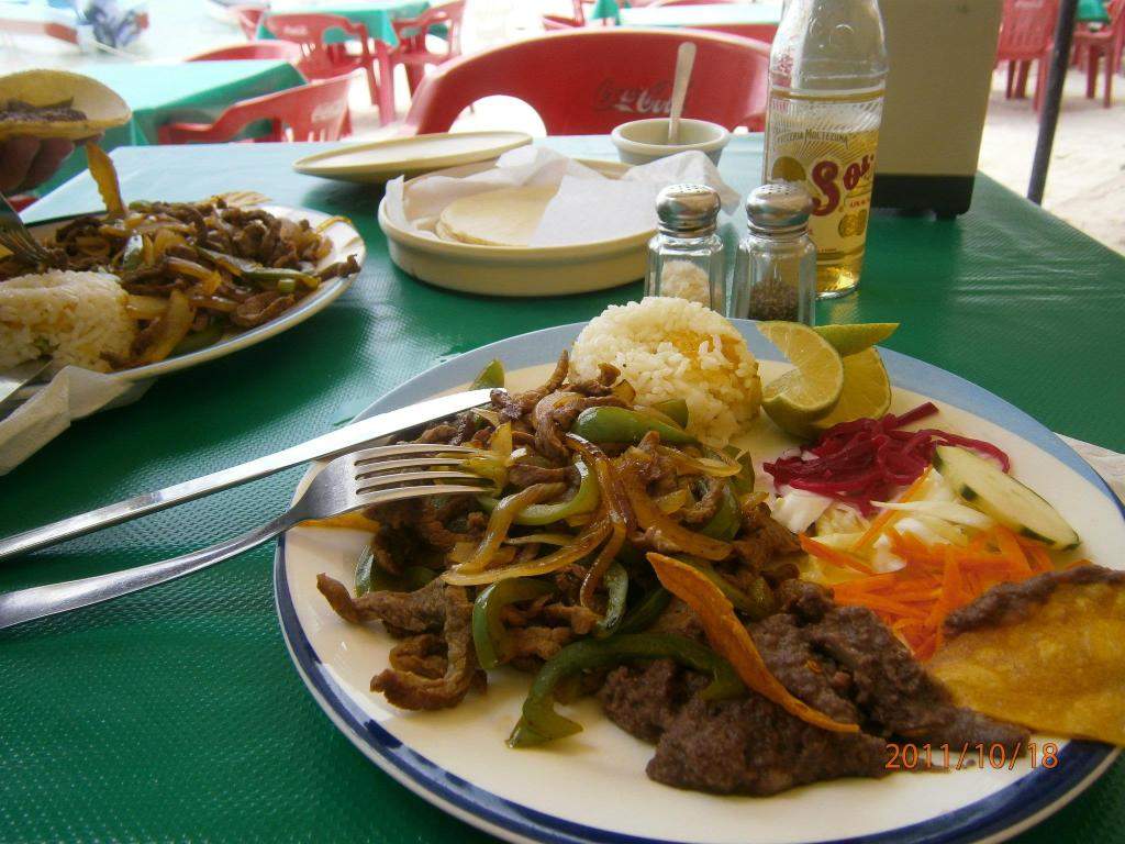 ai1347.photobucket.com_albums_p712_Rui_Araujo_Facebook_Cancun_772a2405045c8c85c3b5328e05045d9d.jpg