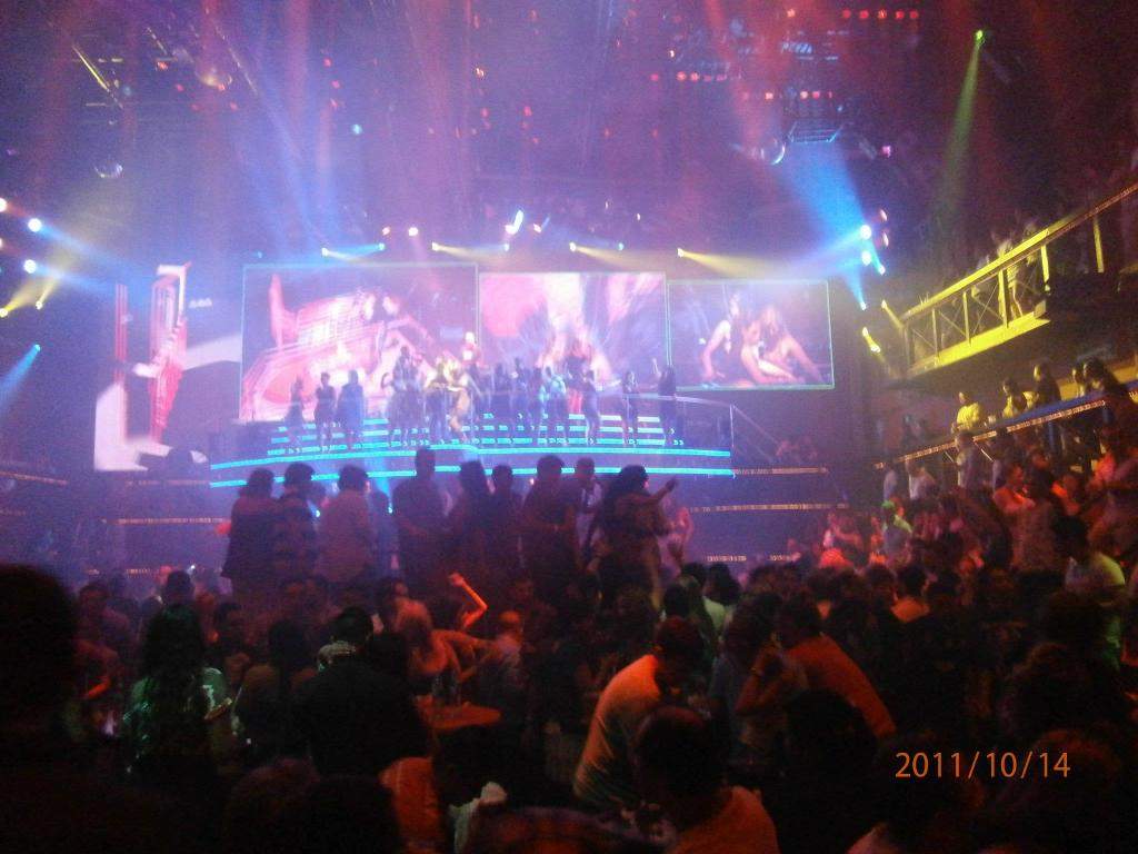 ai1347.photobucket.com_albums_p712_Rui_Araujo_Facebook_Cancun_8ae960ec78d0f97235fa067cc840b9b3.jpg