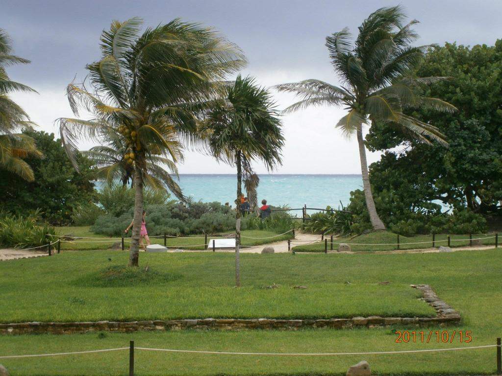 ai1347.photobucket.com_albums_p712_Rui_Araujo_Facebook_Cancun_dd7b3cbfb10dc961299b326d906b86f6.jpg