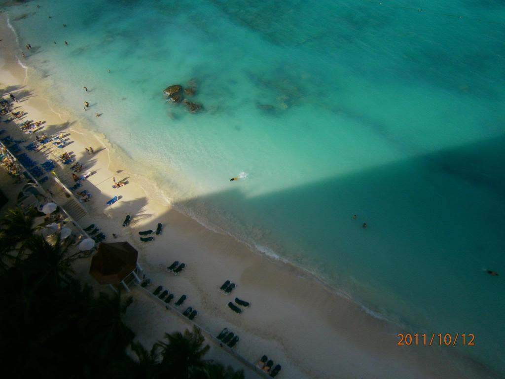 ai1347.photobucket.com_albums_p712_Rui_Araujo_Facebook_Cancun_e4574a8496af2246bc5443038a2d34b4.jpg