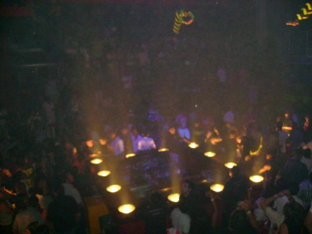 ai1347.photobucket.com_albums_p712_Rui_Araujo_Facebook_Mxico_2366e912af2b96ea682a09405d87d05dc.jpg