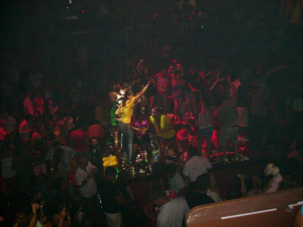 ai1347.photobucket.com_albums_p712_Rui_Araujo_Facebook_Mxico_26319dc2cd174d6cd0aefec354528164a.jpg