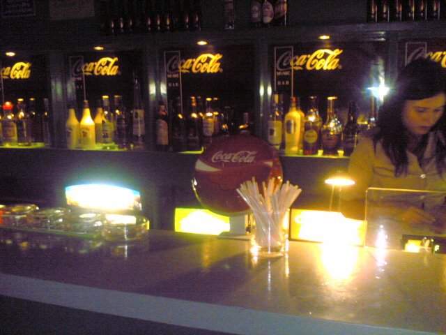 ai1347.photobucket.com_albums_p712_Rui_Araujo_Facebook_Polnia_31101_422661856139_6489112_n.jpg