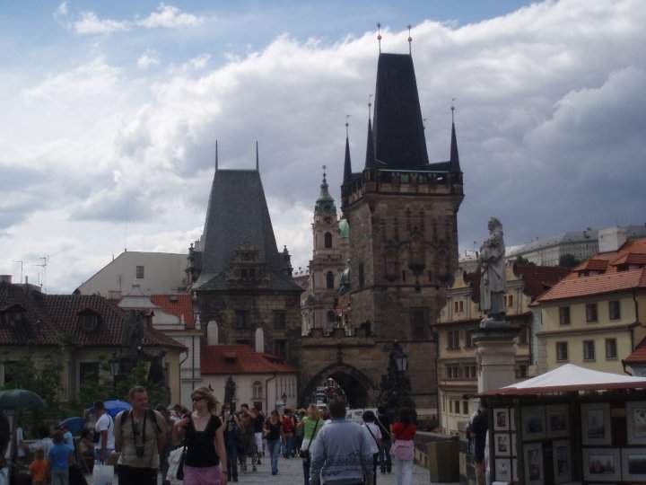 ai1347.photobucket.com_albums_p712_Rui_Araujo_Facebook_Praha_31101_422021426139_2936771_n.jpg