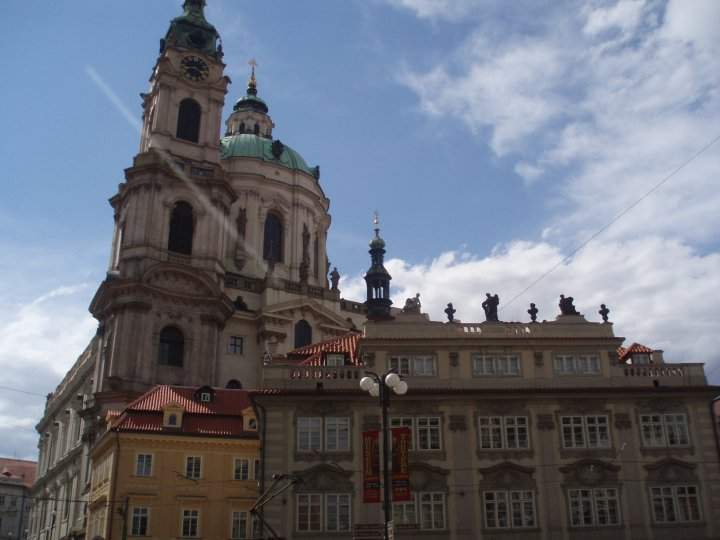 ai1347.photobucket.com_albums_p712_Rui_Araujo_Facebook_Praha_31101_422021431139_2723013_n.jpg