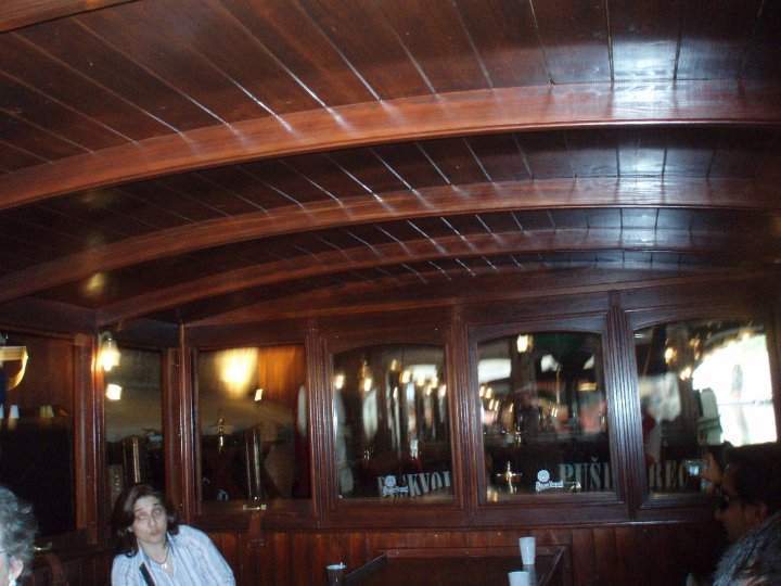 ai1347.photobucket.com_albums_p712_Rui_Araujo_Facebook_Praha_31101_422021591139_7892022_n.jpg