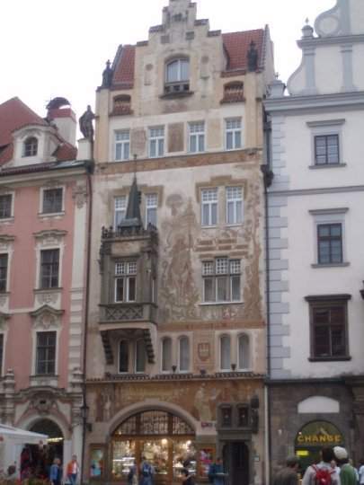 ai1347.photobucket.com_albums_p712_Rui_Araujo_Facebook_Praha_31101_422021636139_7811967_n.jpg